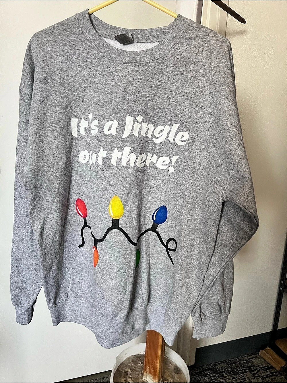 Gildan Heavy Blend Crewneck Sweatshirt Christmas Graphic Large